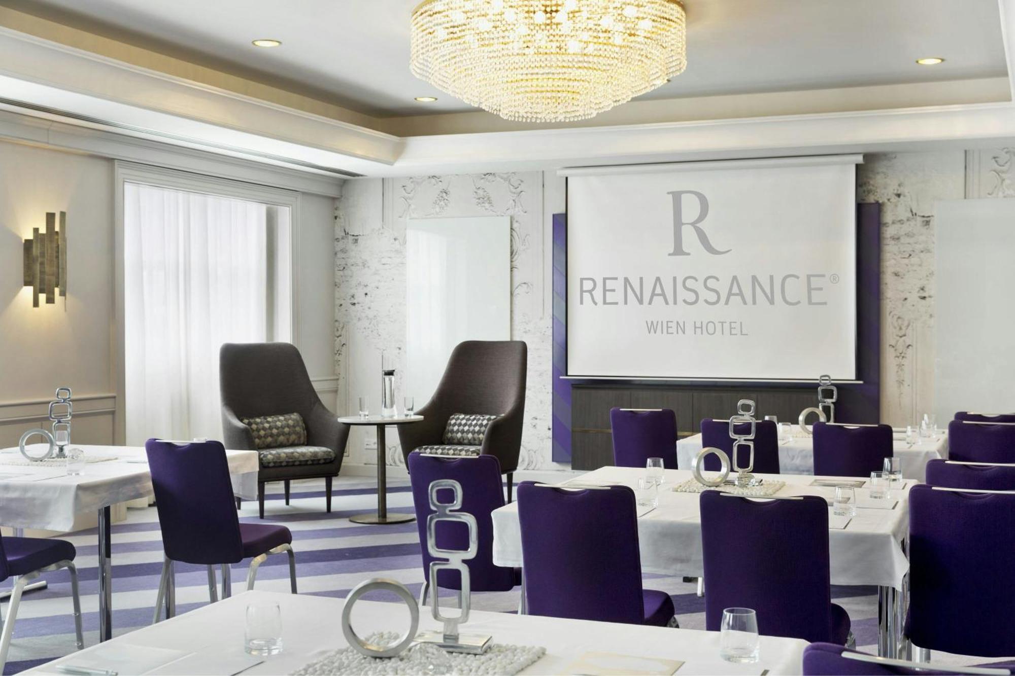 Hotel Renaissance 4*