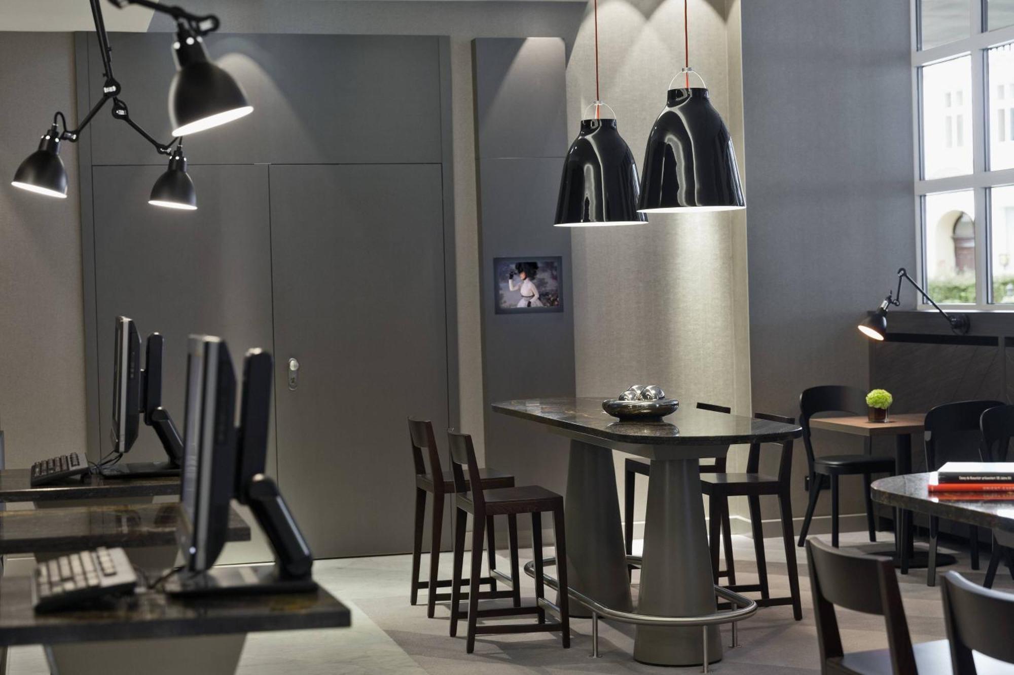 Renaissance 4* Wien